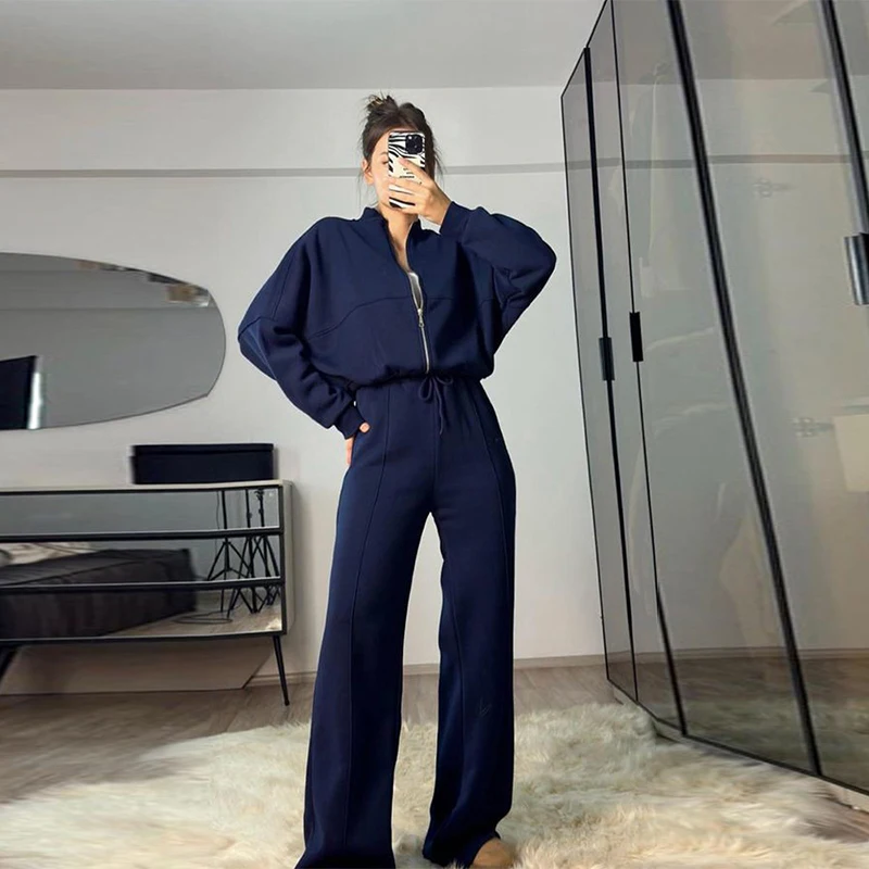 Women's Zip Crew Neck Tracksuit – Loose Jacket & High-Waist Sports Pants - Image 4